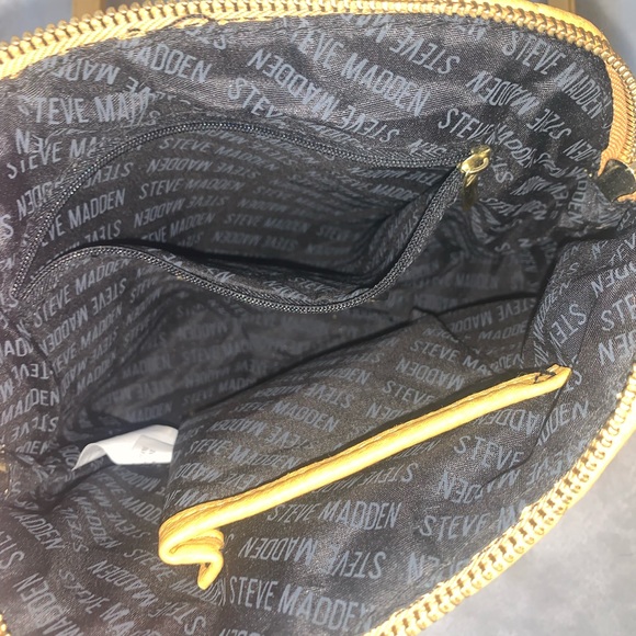 Steve Madden satchel 💛 - Picture 4 of 6